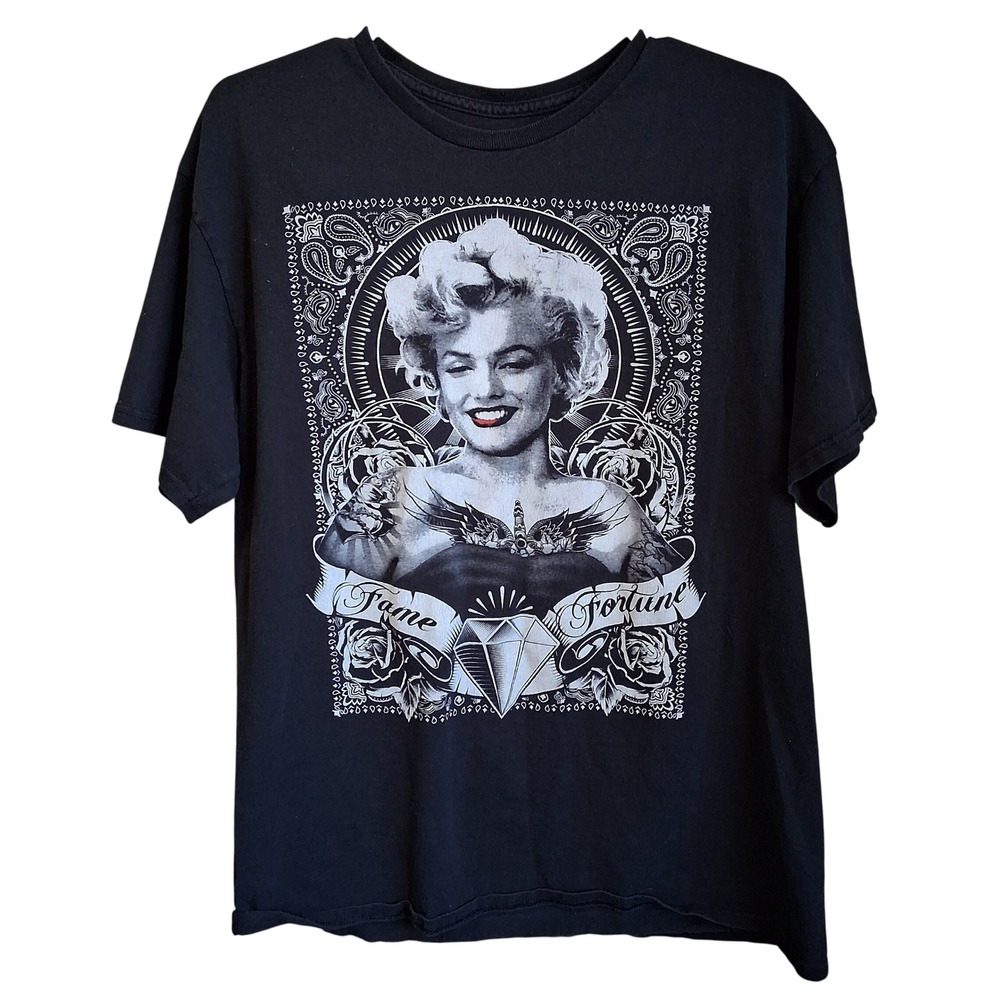 Andre de Dienes Marilyn Monroe Fameโ Fortune Black T Shirt Large